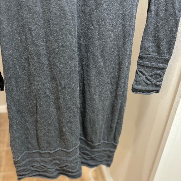 Athleta Sawtooth Gray Cable Knit Long Sleeve Dress Size Small - Picture 2 of 9